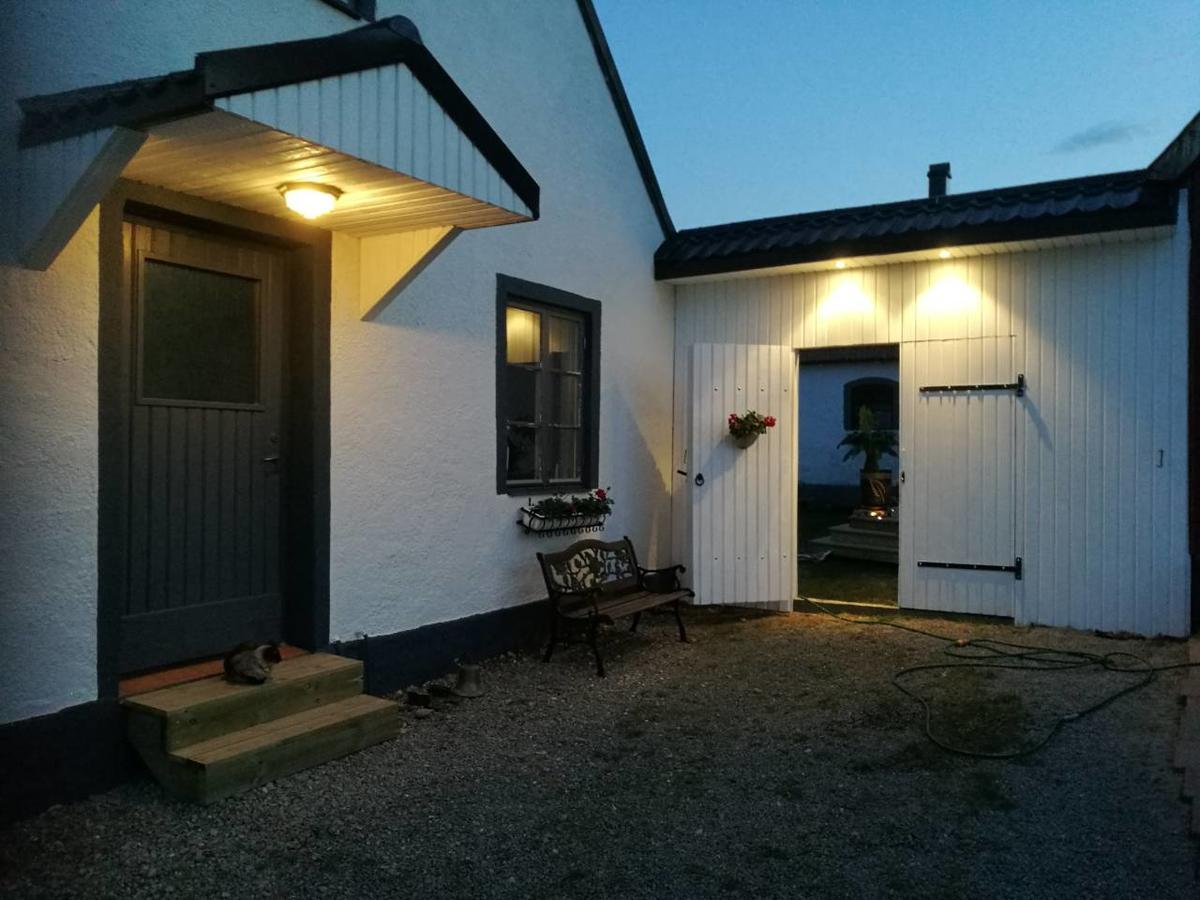 Garden Mellan Slotten Svarte Exterior photo